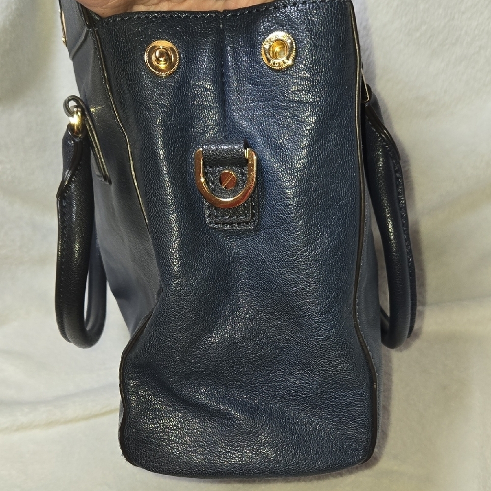Michael Kors Vintage Satchel Gold MK HDWR Classic Elegance SOFT Leather - Picture 15 of 16
